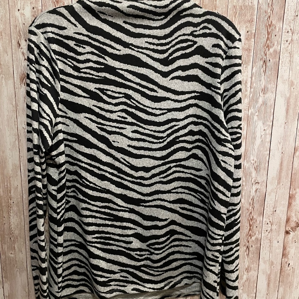 beachlunchlounge Zebra Pattern Top